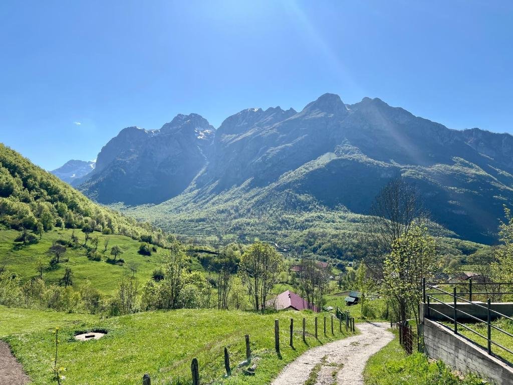 Vuthaj – Montagnes Maudites