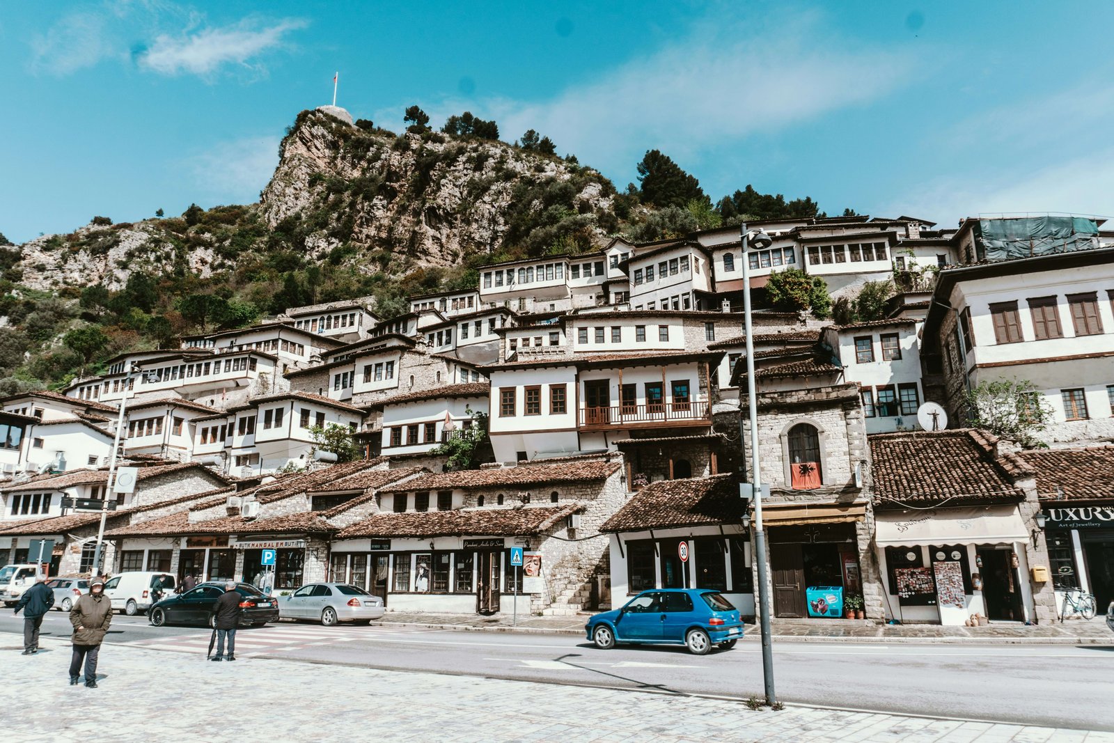 Berat – ville aux mille fenêtres