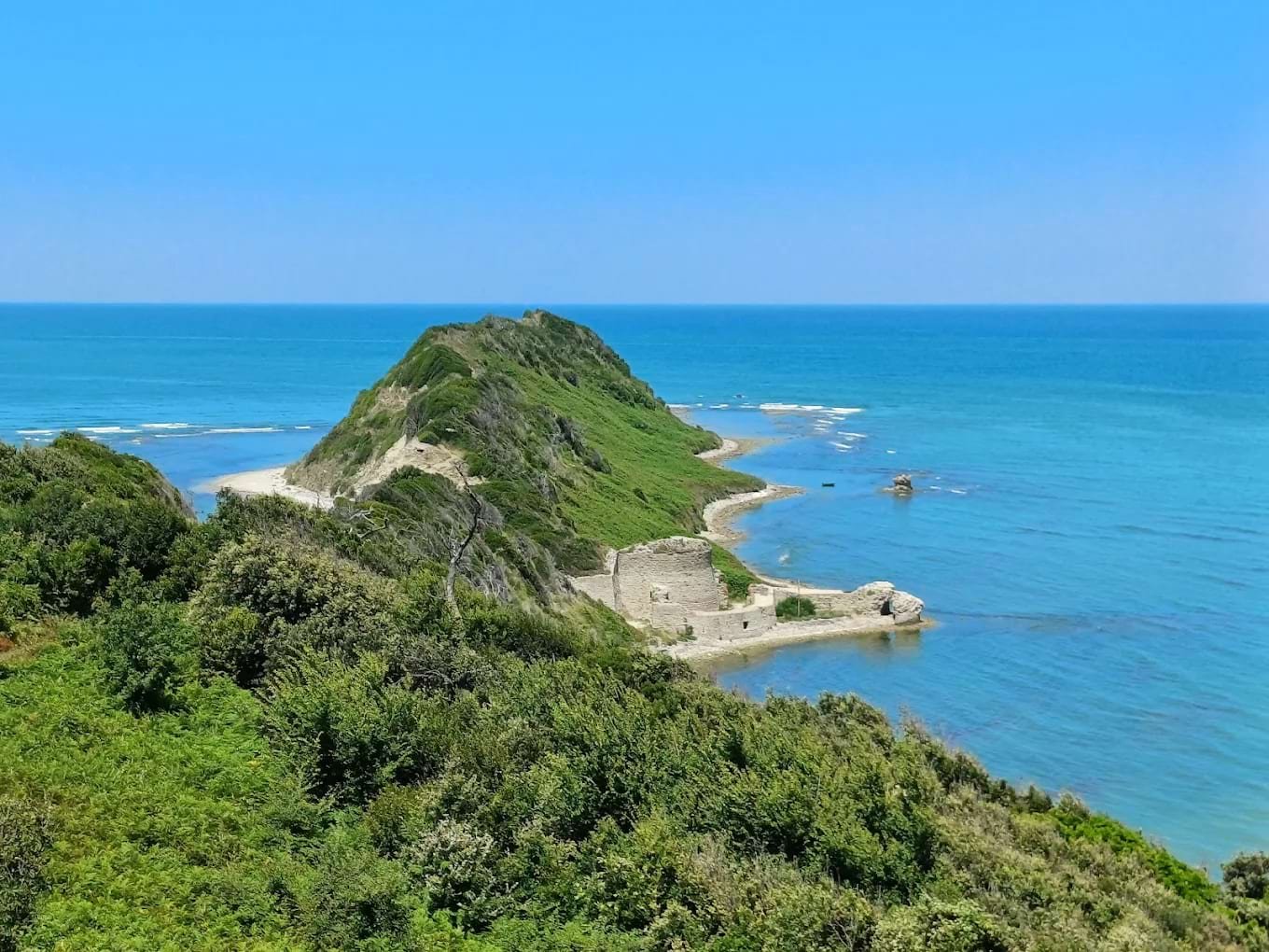 Baie de Lalzi – plage de sable